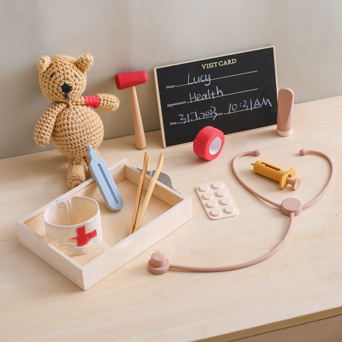 Havenholt Wooden doctor kit with stethoscope and play tools