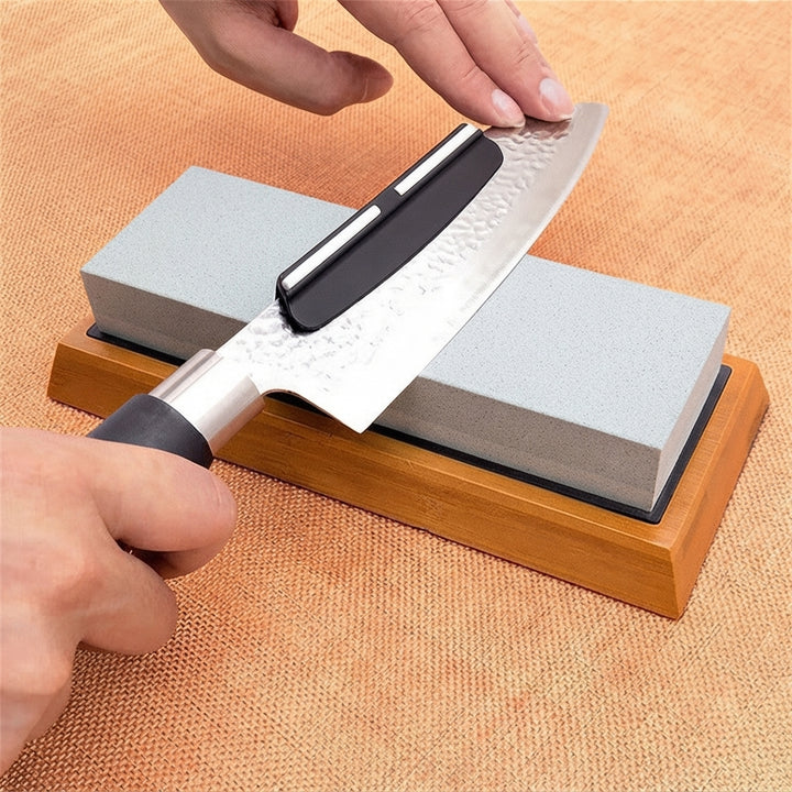 Havenholt Knife Sharpening Angle Guide with Whetstone