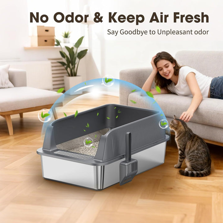 Large Enclosed Cat Litter Box with Flip Top Lid and Leak Prevention, 28-Liter Capacity