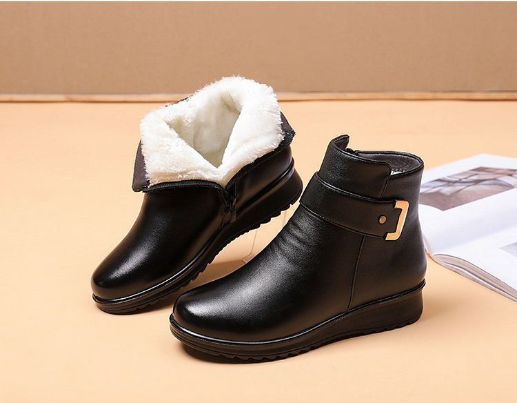 Havenholt Faux Fur Lined Winter Boots with Non-Slip Sole