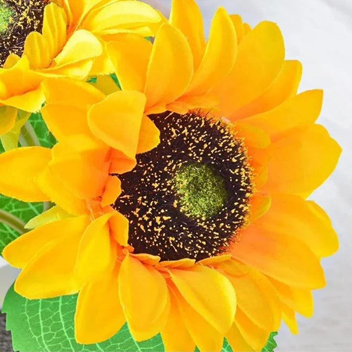 Havenholt Sunflower Night Light
