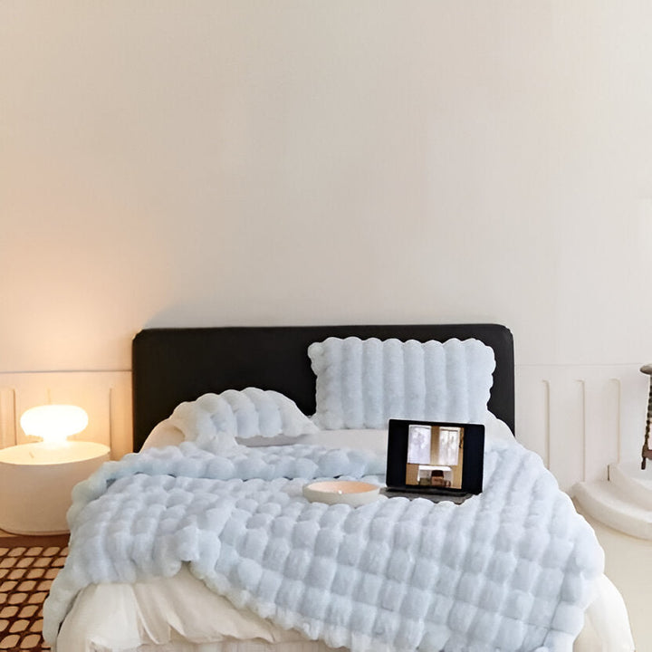 Havenholt Soft Textured Throw for Bed or Sofa