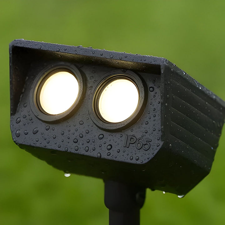 Solar Powered Spot Light with Adjustable Zoom Function