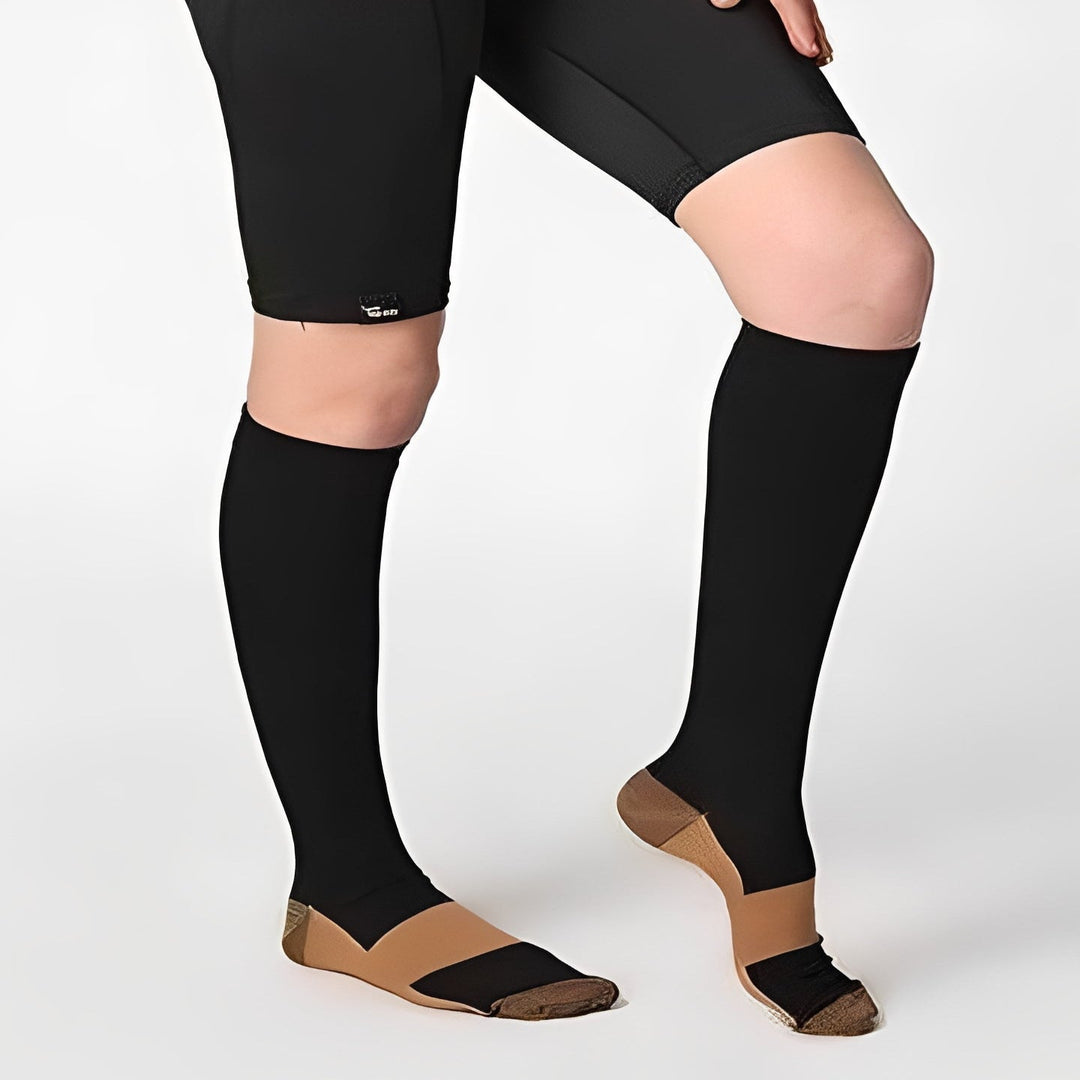 7 Pairs Compression Socks for Men and Women Workout and Travel