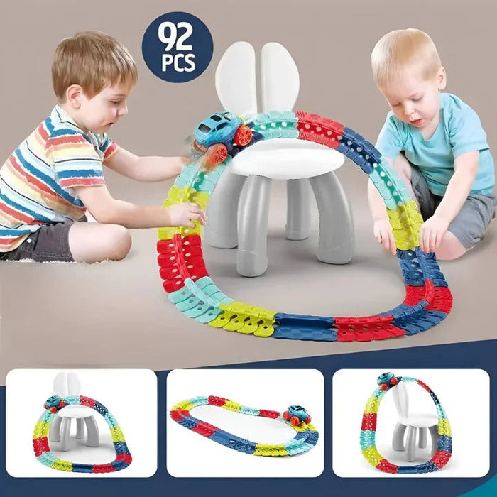 Havenholt Click-Together Race Track with Climbing Stunt Cars