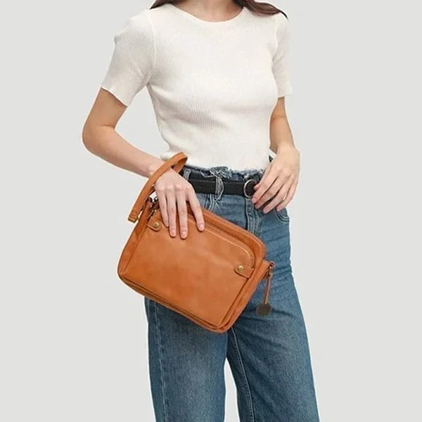 Havenholt Three-Layer Leather Crossbody Bag with Clutch