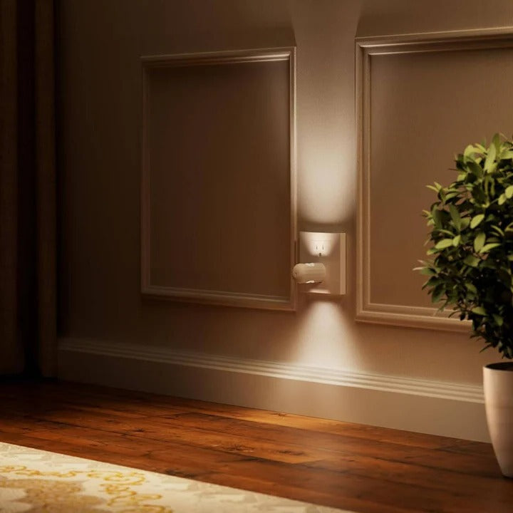 Havenholt Slim Plug-In LED Night Light