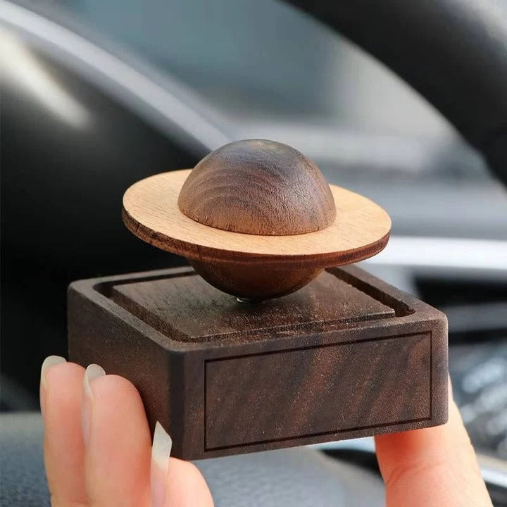 Mini Personal Scent Diffuser with Waterless Operation and No Essential Oil Necessity