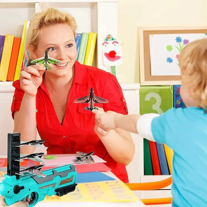 Havenholt One-Click Aircraft Launcher Toy with Foam Gliders