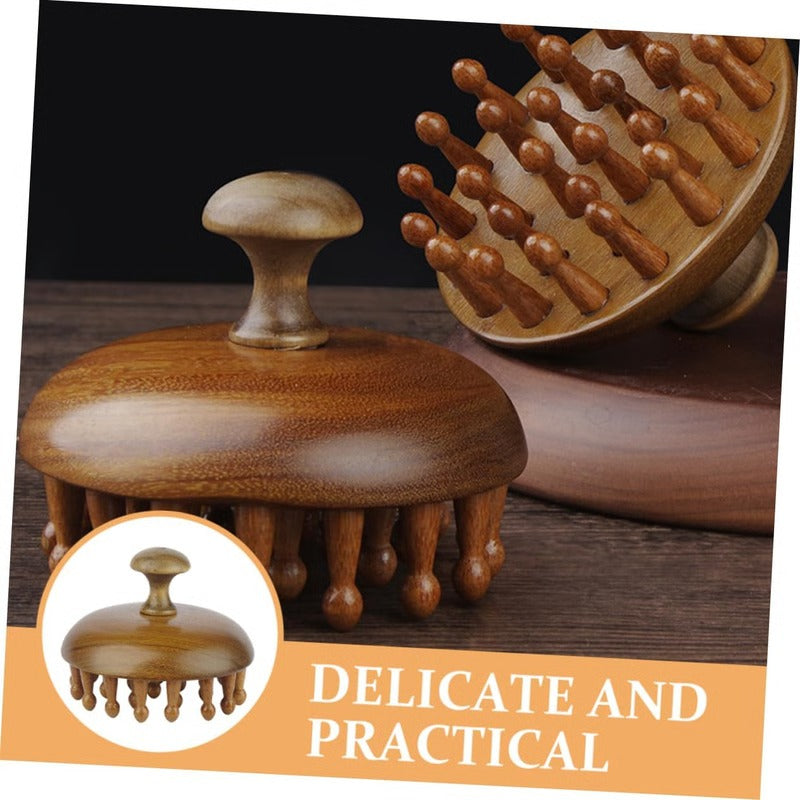 Havenholt Sandalwood Detangling Comb with Scalp Massage