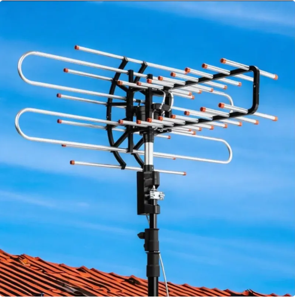 Long Range Outdoor TV Antenna