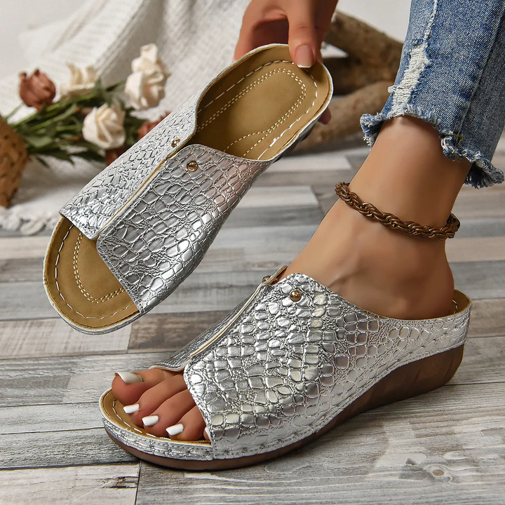 Orthopaedic Leather Sandals for Women Casual and Comfortable