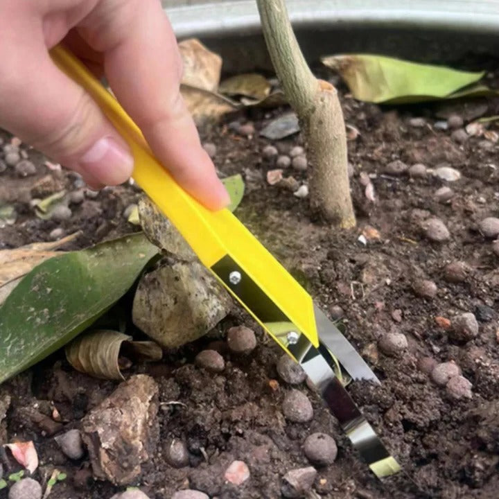 Havenholt Hand Weeder with Iron Loop Handle
