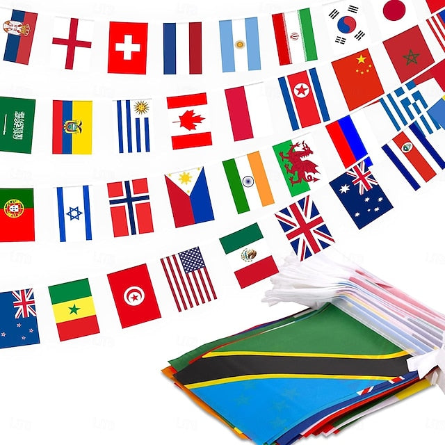 Havenholt International Flag Bunting with 200 Countries